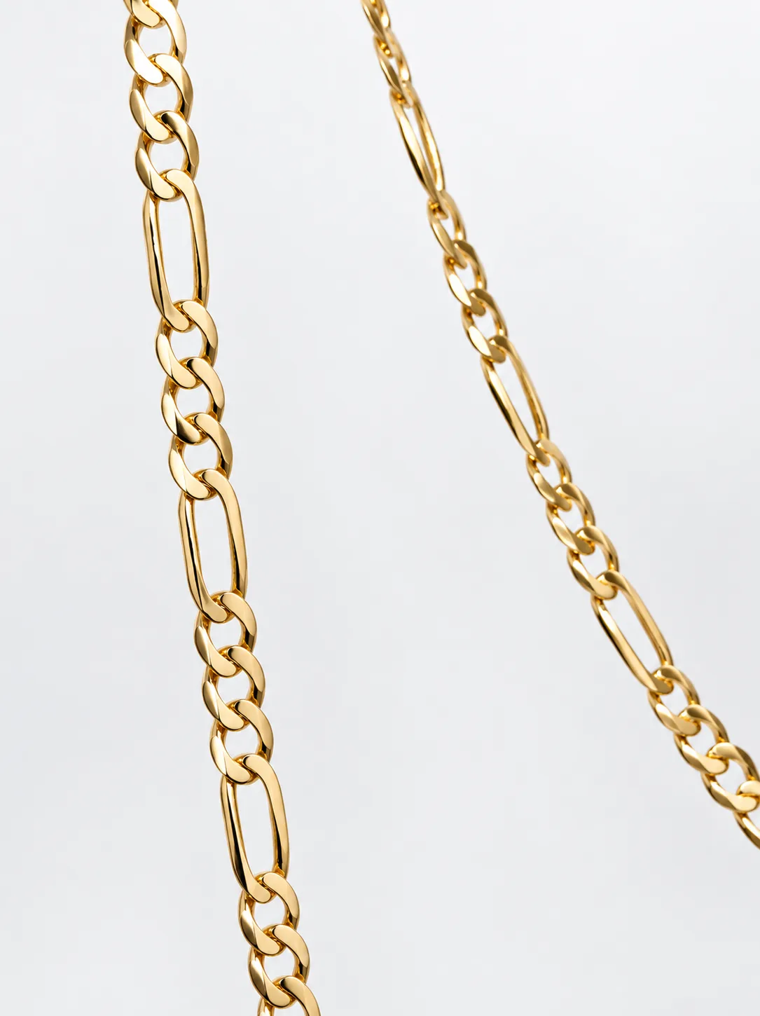 9ct Yellow Gold Ultra Flat Bevel Sided Diamond Cut Figaro 1:3 Chain – 2.30mm - UFBSFD601/3