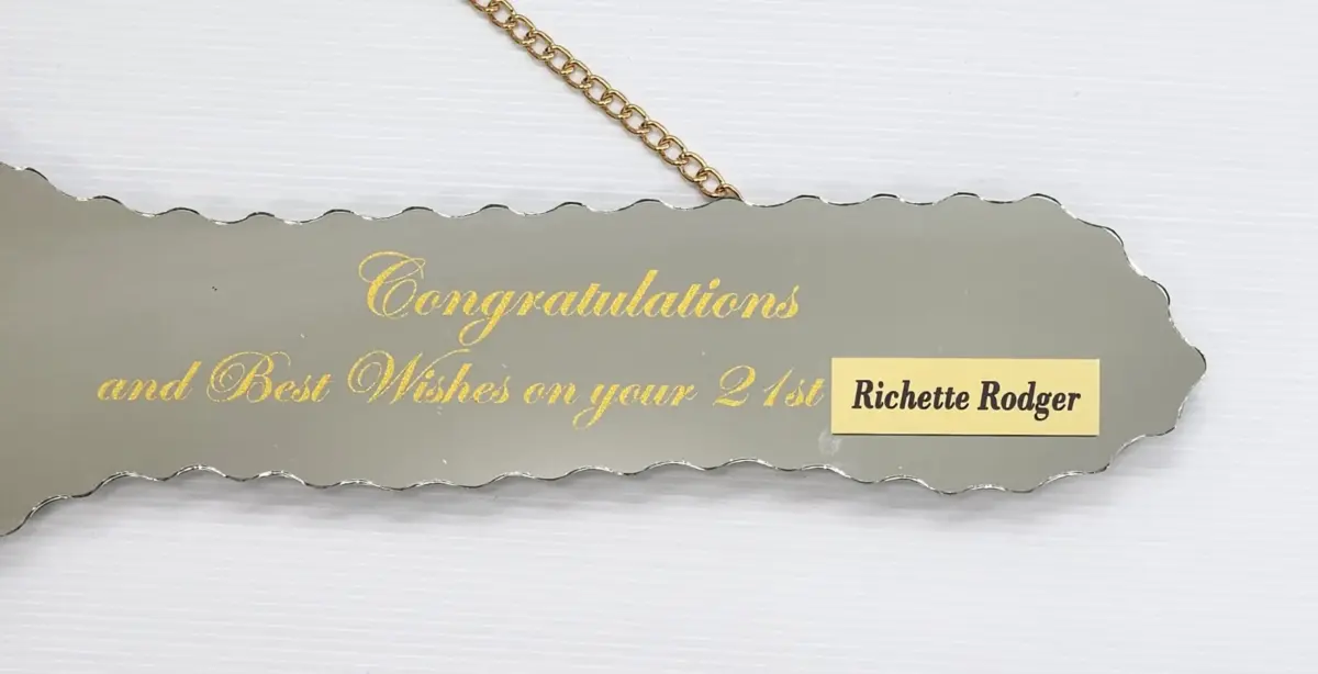 Golden Print Mirrored Glass 21st Birthday Key – To a Special Daughter - SJ2402F