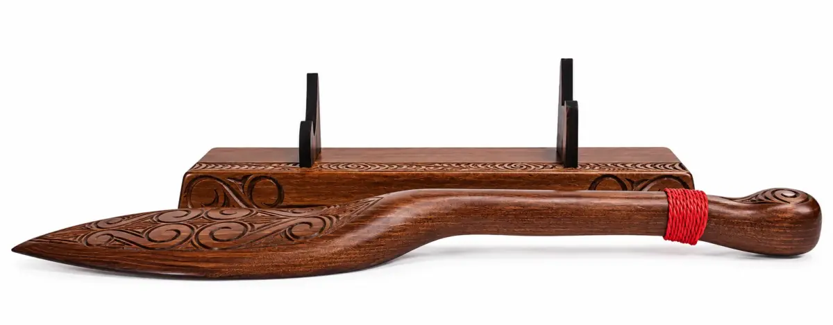 Hand Carved Māori Hoe Waka Paddle on Solid Timber Display Stand 550mm | Made in New Zealand - WM540