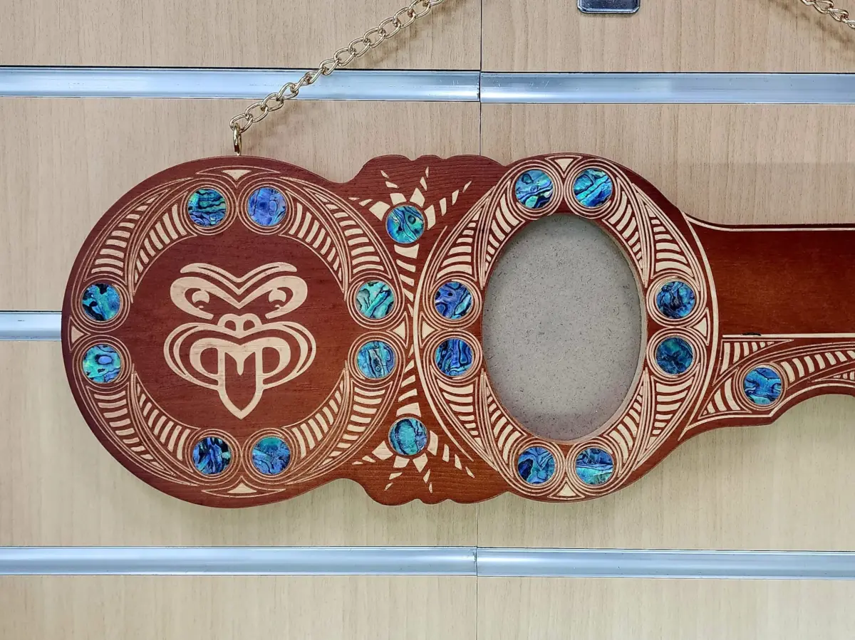 Māori Design Wooden Birthday Key – Tiki with 22 Pāua Shell Inlays | Brown Finish - S23DB