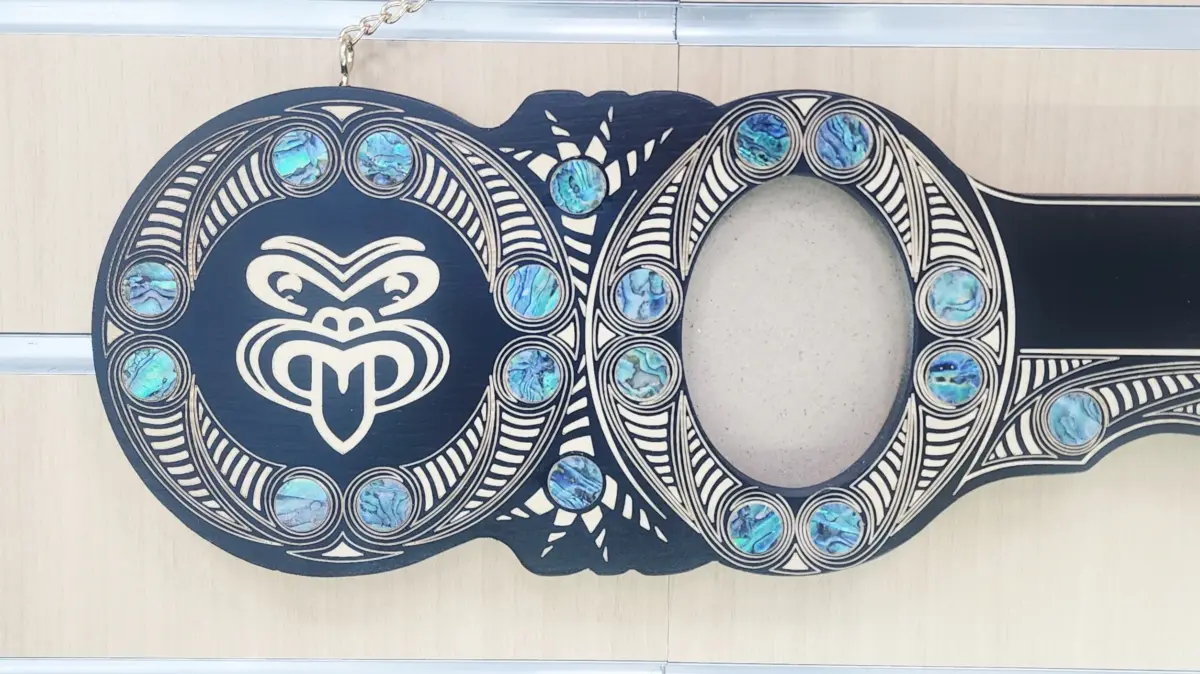 Māori Design Wooden Birthday Key – Tiki with 22 Pāua Shell Inlays - S20BLK