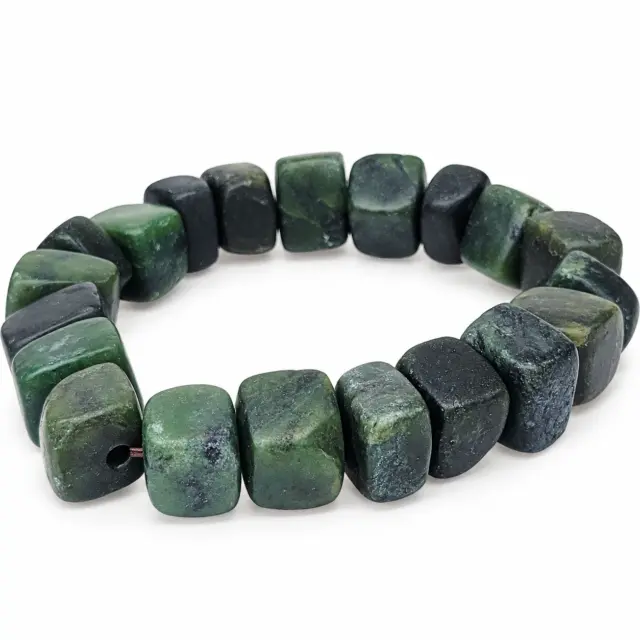 New Zealand Natural Greenstone Chunky Chip Stretch Bracelet – 20cm - HPBC02