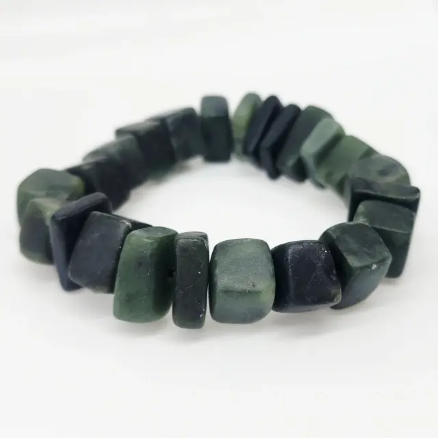 New Zealand Natural Greenstone Chunky Chip Stretch Bracelet – 20cm - HPBC03