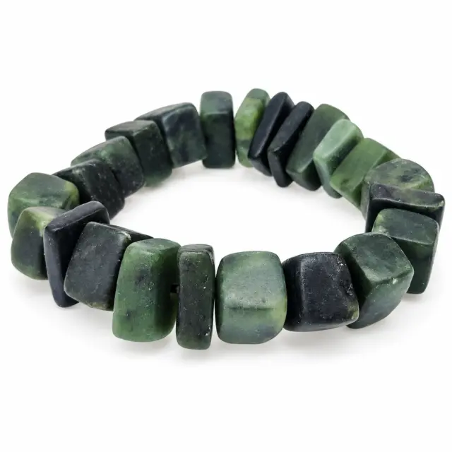 New Zealand Natural Greenstone Chunky Chip Stretch Bracelet – 20cm - HPBC03