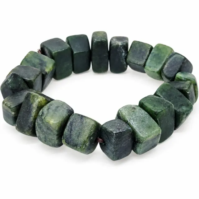 New Zealand Natural Greenstone Chunky Chip Stretch Bracelet – 20cm - HPBC05
